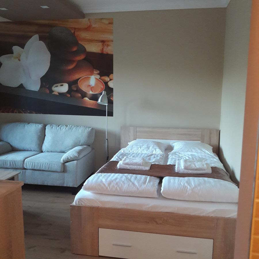 Studio 18 Apartman 커진츠버르치커 외부 사진